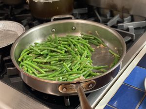 Green beans in a pan